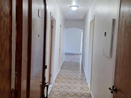 4½ Logement Stylé Condo