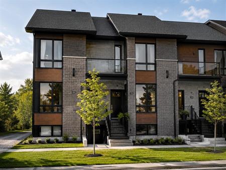 189 Chemin Mcconnell (Aylmer) Superbe Appartement 3 1/2 Chauffé & éclaire