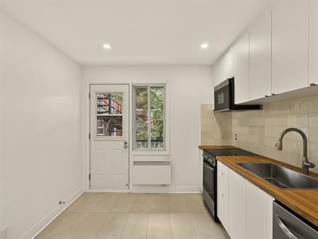 4 1/2 Luxueux 2 CAC Neuf Dans Rosemont