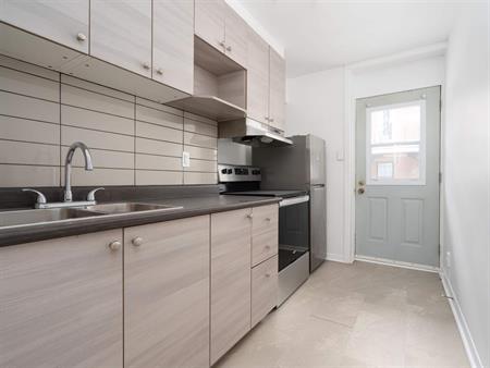 2 CH - 1 SDB - Westmount - $1,699 /mo