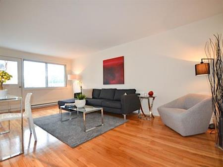 ANJOU – GRAND 3 ½ RÉNOVÉ – 1 010 $ / mois