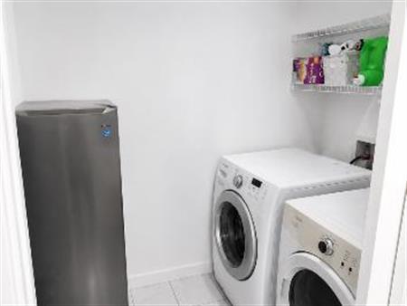 GRAND 41/2 À LOUER POUR LE 1 ER JUILLET 2026 NON MEUBLÉ - 1391 rue du Ciné-parc à Chicoutimi