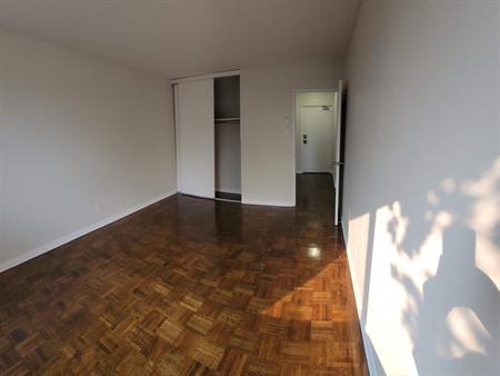 1 CH - 1 SDB - Gatineau - $1,349 /mo