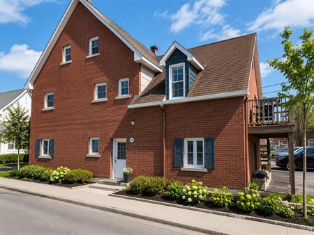 235 Rue Papineau (Hull) Très Beau 1cc A 5 Minutes D'Ottawa