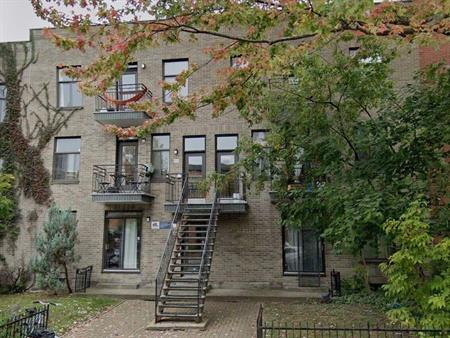 2 CH - 1 SDB - Montréal - $1,700 /mo