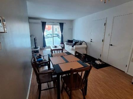Sous-location Appartement 4 1/2