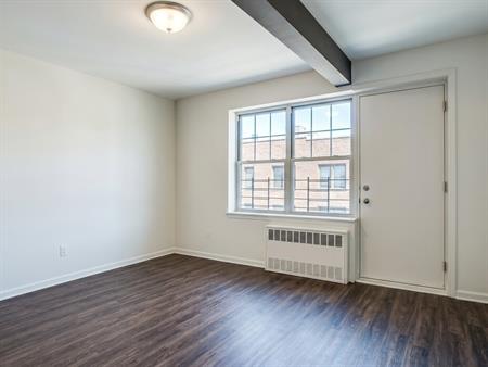 1 CH - 1 SDB - Montréal - $1,095 /mo