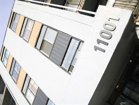 1 CH - 1 SDB - Montréal - $1,106 /mo