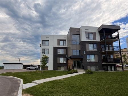 Logement 4 1/2 - Alma