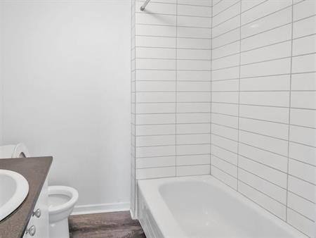 2 CH - 1 SDB - Québec - $1,249 /mo