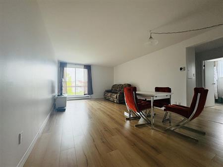 Roses Appartement 4 ½ à Louer Charlesbourg Juillet 2026