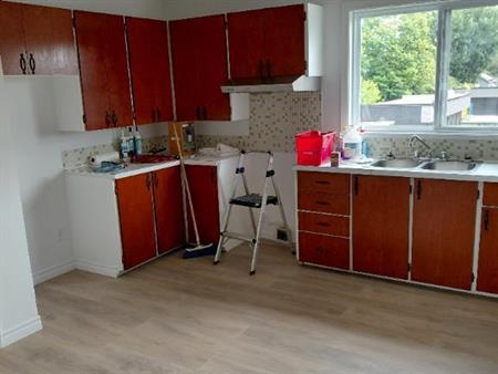 Granby - Logement 5 1/2 location $1300.00/mois
