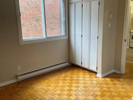 1 CH - 1 SDB - Gatineau - $1,249 /mo
