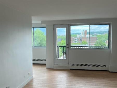 4.5 Apartments Available For July 2026 - A louer • For Rent