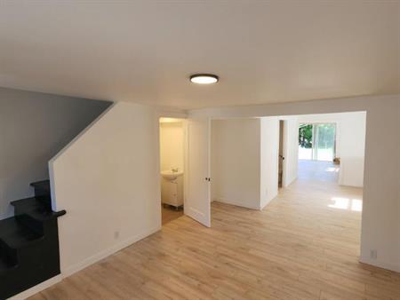 Grand 5 1/2 (maison de ville) – Salaberry-de-Valleyfield (RÉNOVÉ)