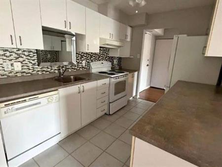 2 CH - 1 SDB - Gatineau - $1,720 /mo