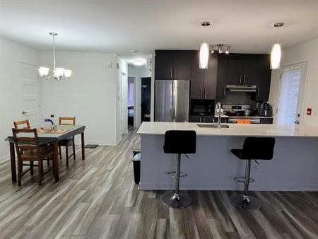 Appartement 2 chambres et 1 salle de bain à Brossard