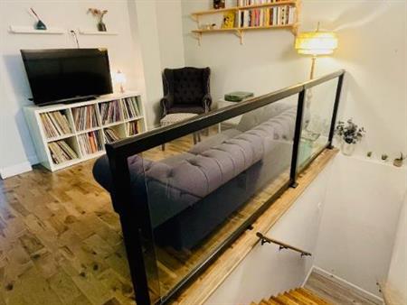 CESSION DE BAIL – SPACIEUX 7½ AVEC COUR PRIVÉE – VIEUX-ROSEMONT