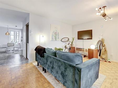 Magnifique Appartement 5 1/2 à Louer