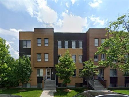 Appartement 4 1/2 à louer