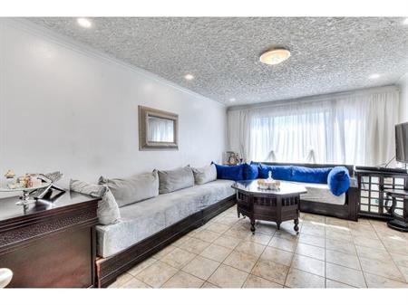 Maison Appartement 7 1/2 à louer St-Leonard / House for rent