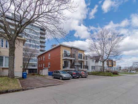 3 1/2, 1er JUILLET, Sainte-Foy / Quatre-bourgeois, Électro INCLUS