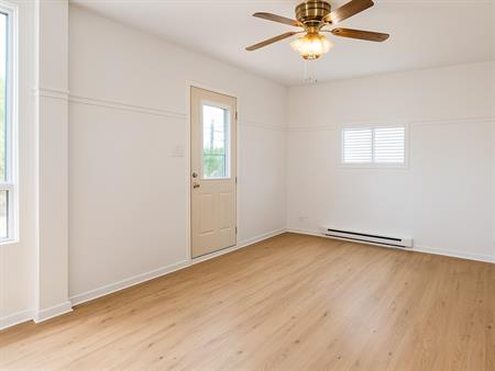 À LOUER : Appartement 4 1/2 à Vanier