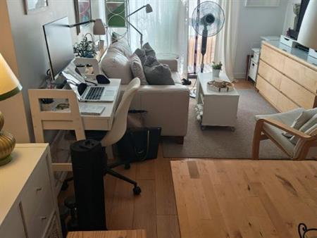 Beau 3 1/2 à louer à Laval