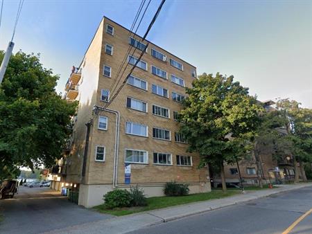 Studio - Dorval - $1,100 /mo