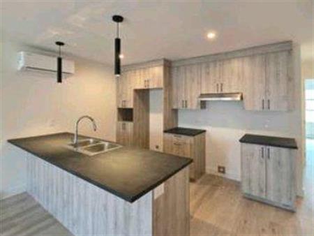 Spacieux logement 6 1/2 Promotion