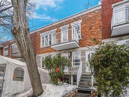 grand logement bas de duplex - Ahuntsic