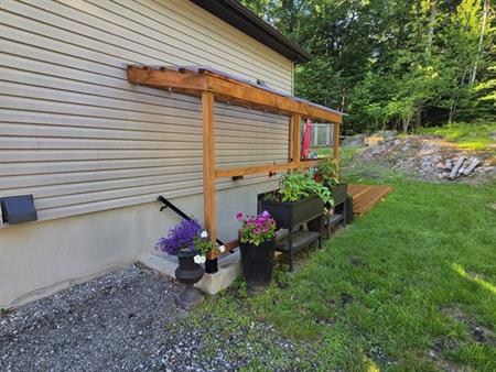 Logement Parentale Sous-sol Complet