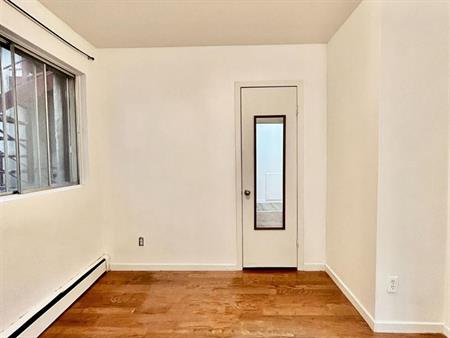 1 CH - 1 SDB - Montréal - $1,340 /mo