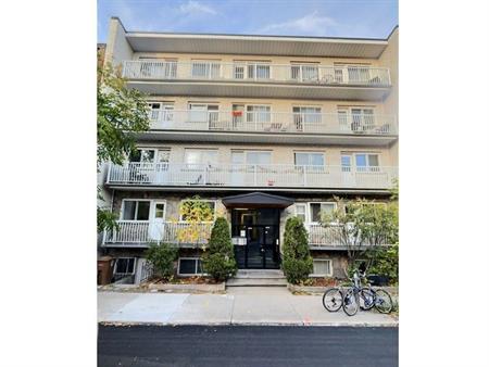 1 CH - 1 SDB - Montréal - $1,450 /mo