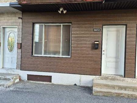 Appartement 3 1/2 à louer 1er aout Montréal-Nord