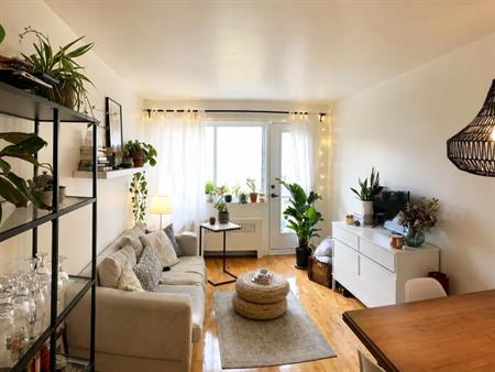1 CH - 1 SDB - Montréal - $1,400 /mo