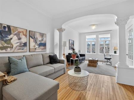 4 1/2 - Montréal - 2 985 $/mois