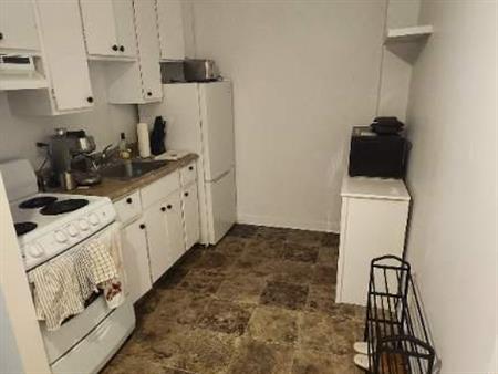 Appartement 2 1/2 à Sainte-Foy