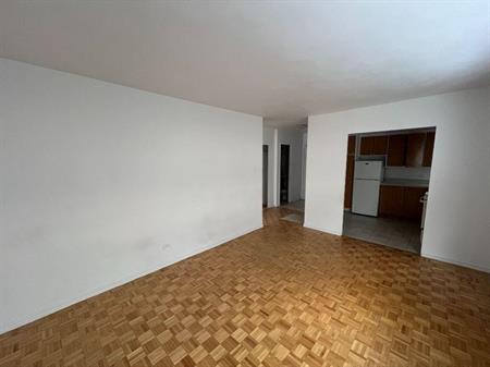 3½ Apartment Available - A louer • For Rent