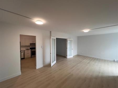 Fully Renovated 4½ Apartments Available - A louer • For Rent