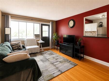 2 CH - 1 SDB - Montréal - $1,500 /mo