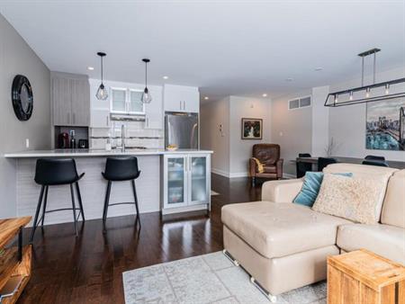 À louer – Magnifique condo 4 ½ à Pointe-aux-Trembles – 1 650 $/mois