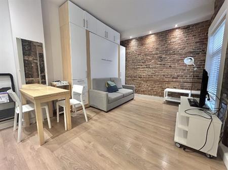 Loft entièrement meublé à louer Saint-Jean-Baptiste juillet 2026