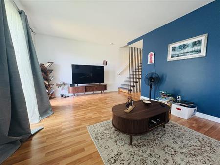 Maison de ville à louer Sainte-Foy / Sillery août 2026