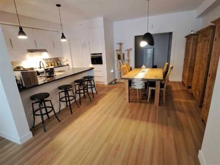 Condo Locatif 4 1/2 + ( 1417 pi2 ) à louer à Lévis