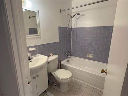 Studio - Montréal - $1,099 /mo