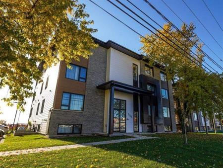 Appartement 4 1/2 à louer à Lavaltrie