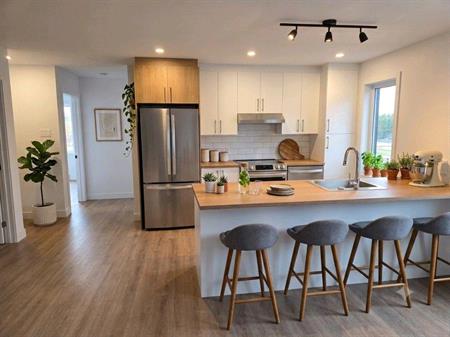 Condo 5 1/2 à louer