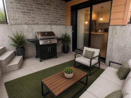 Grand 3 ½ au rez-de-jardin libre pour septembre 2026.
