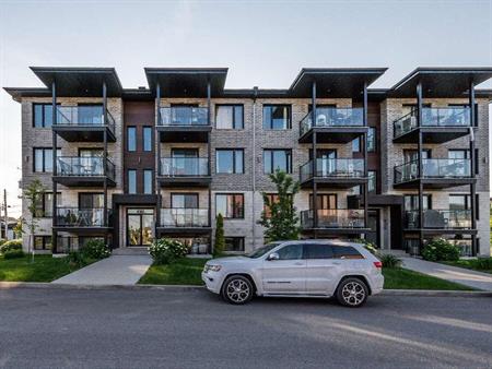 4 1/2 + bureau fermé - Otterburn Park - Construction 2022 - 1695$/mois